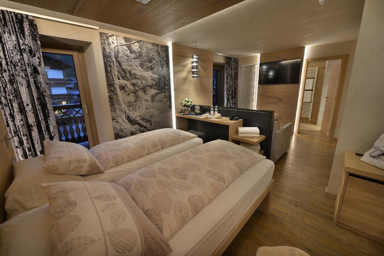 Hotel Compagnoni Livigno Exterior photo